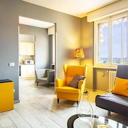 Yellow Apartment Montecatini Terme